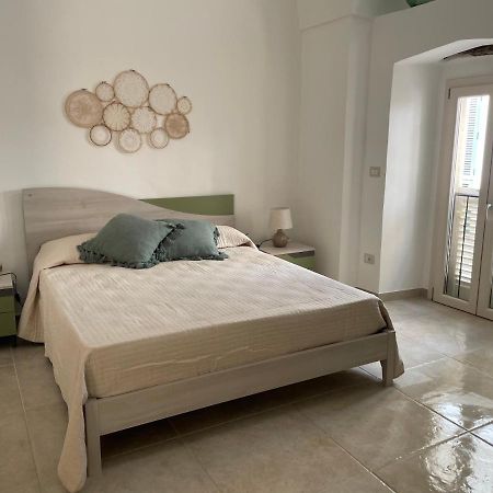 Calce Bianca Villa Tuglie Buitenkant foto
