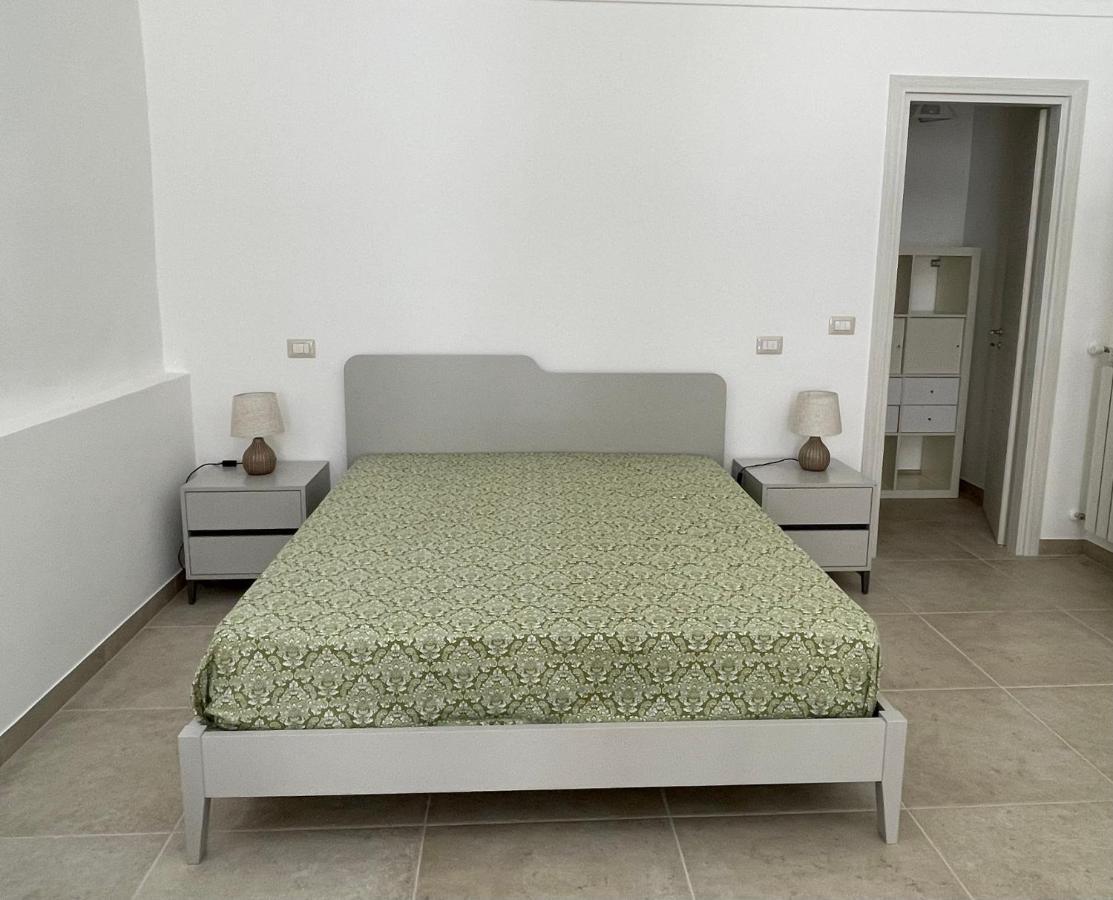 Calce Bianca Villa Tuglie Buitenkant foto